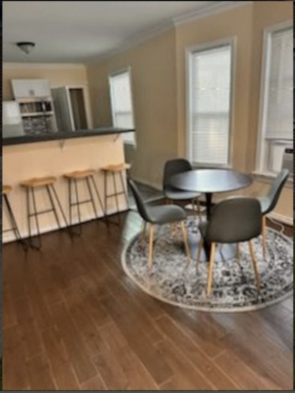 489 Philip St - Photo 3 of 6