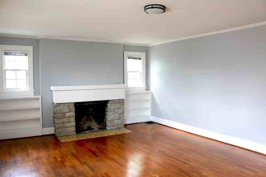210 W Poplar St #B - Photo 5 of 12