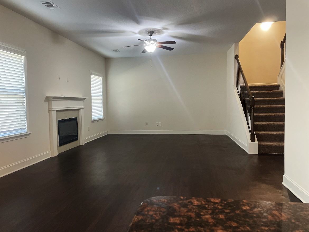 1212 Weatherford St #1241 - Photo 5 of 17