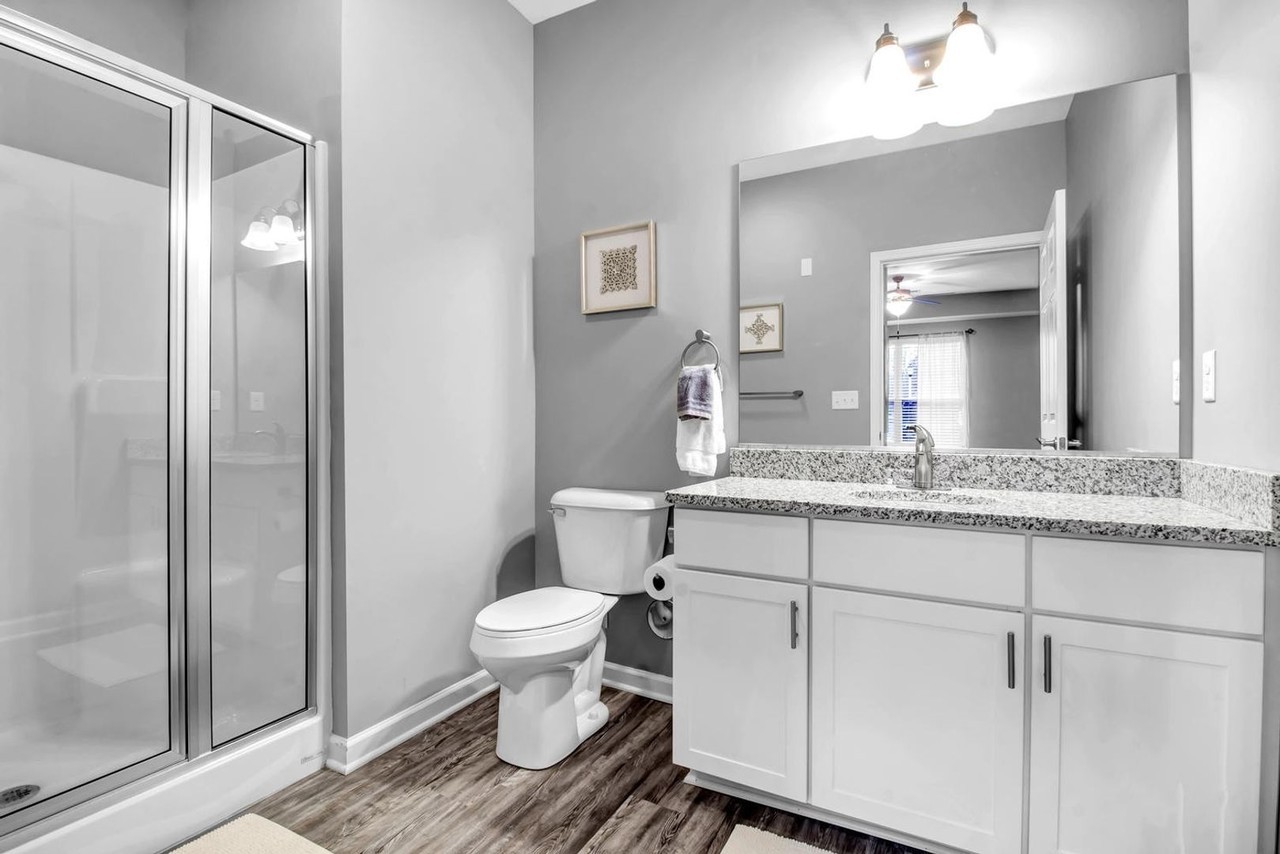 The Parkway Apartments - Photo 2 of 13