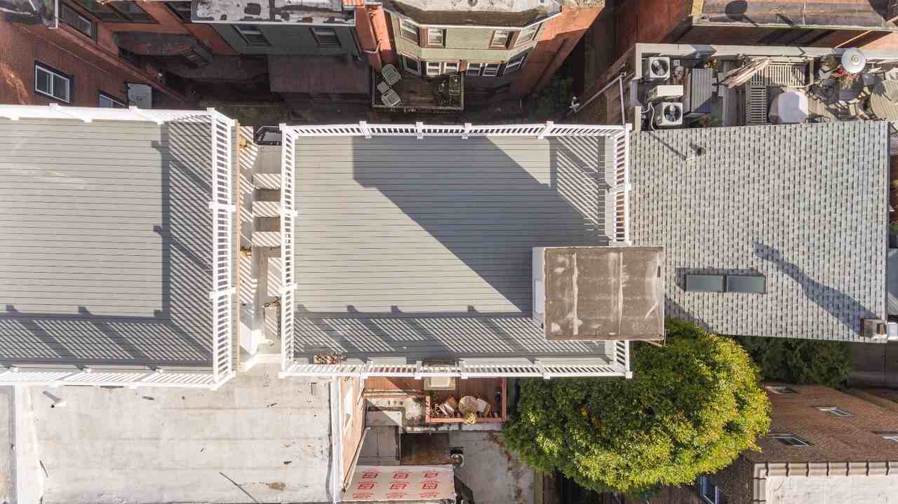 1924 Spruce Street - Photo 2 of 27