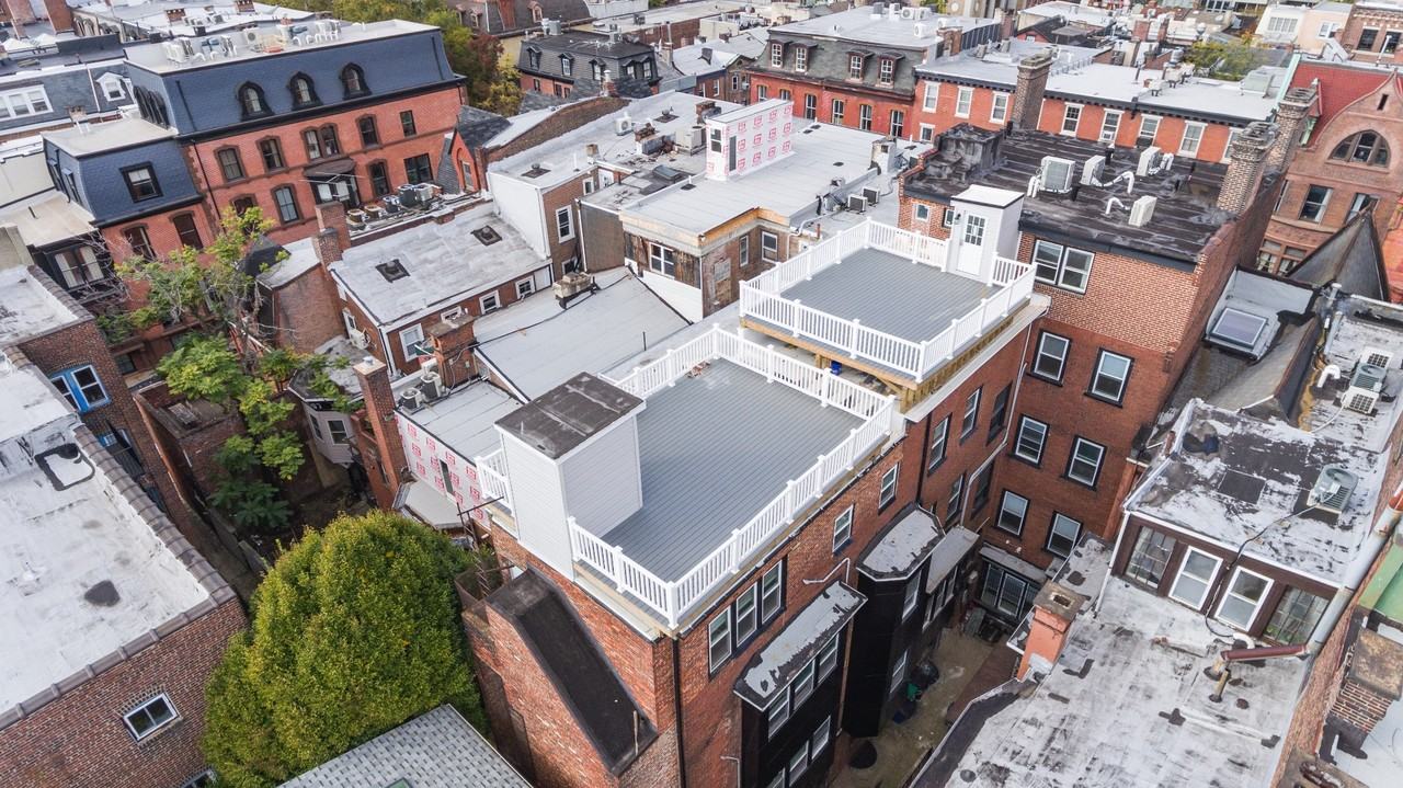 1924 Spruce Street - Photo 7 of 27