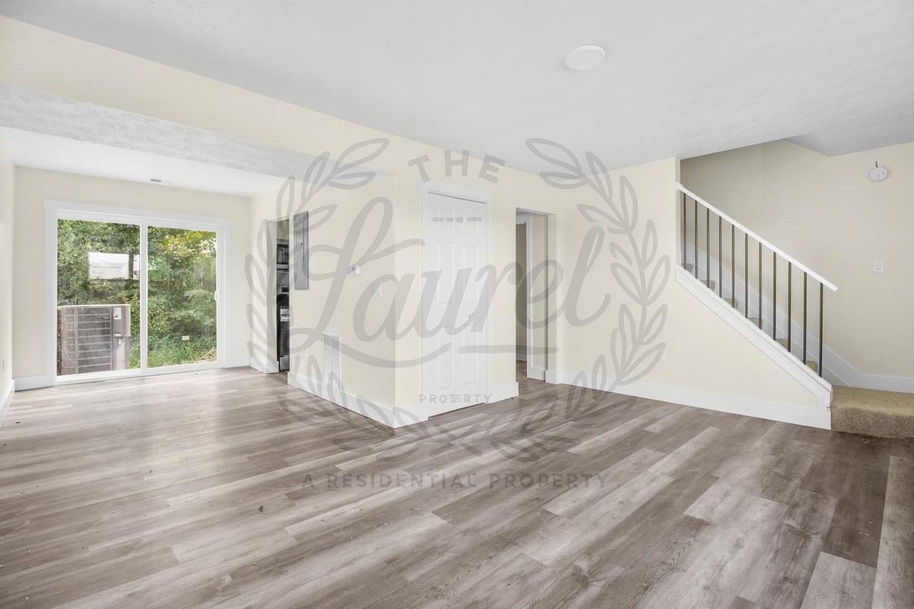 The Laurel - Photo 4 of 12