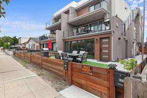 featured image of 825 Island Ct