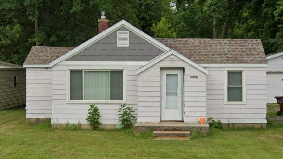 20527 Madison Rd - Photo 2 of 2