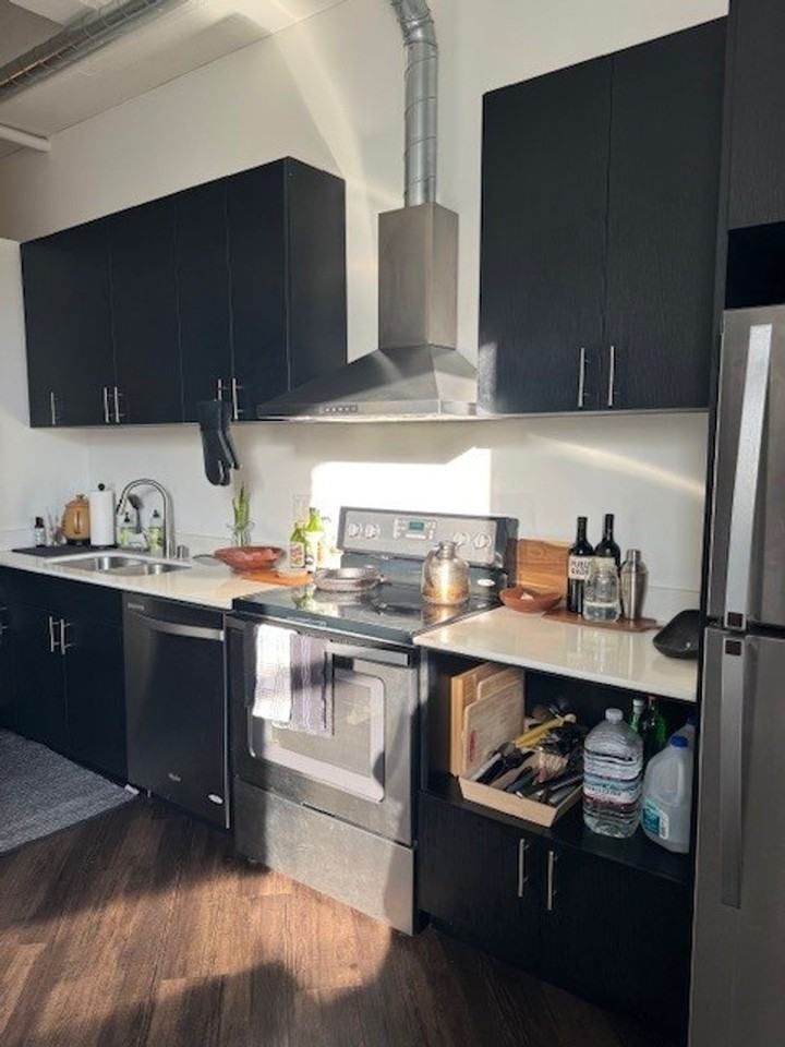 Mayer MKE - Photo 5 of 13