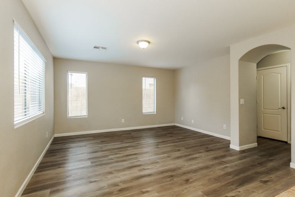 2348 W White Feather Ln - Photo 7 of 17