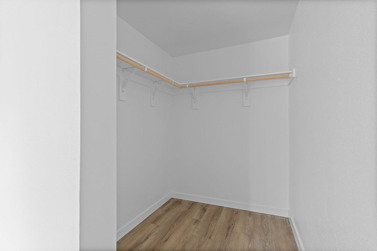 10420 Sw Kennedy St - Photo 7 of 29