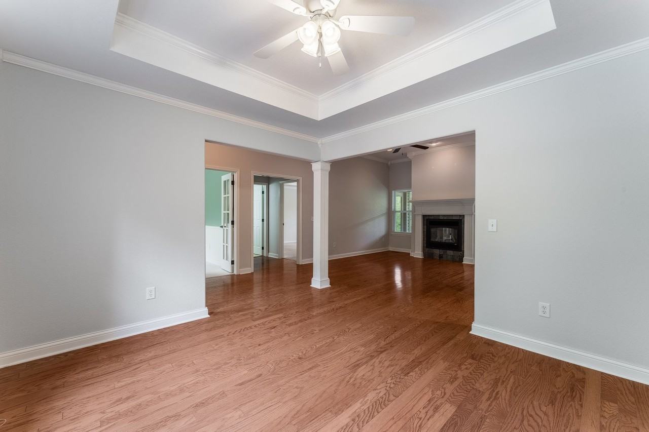 32 Latshaw Dr - Photo 7 of 29