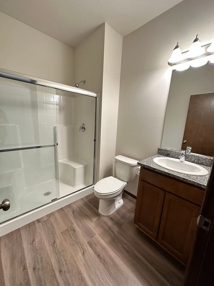 2104 W Sunnyview Ln - Photo 7 of 50