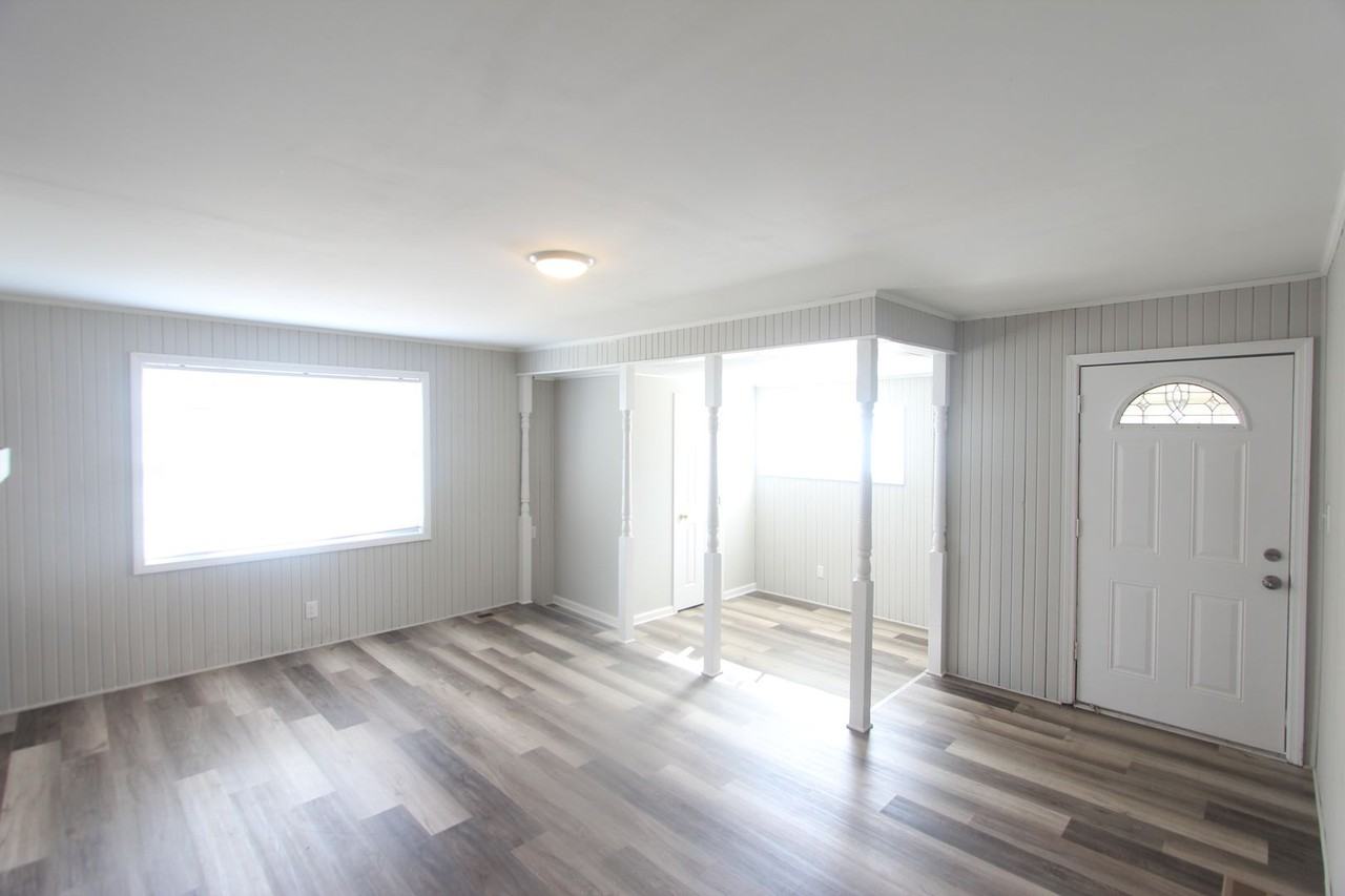 6625 Seminole Dr - Photo 3 of 14