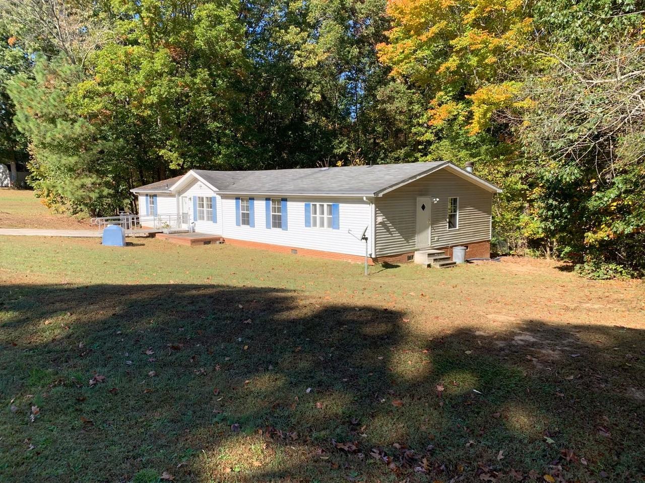 112 Bee Tree Ln - Photo 2 of 17