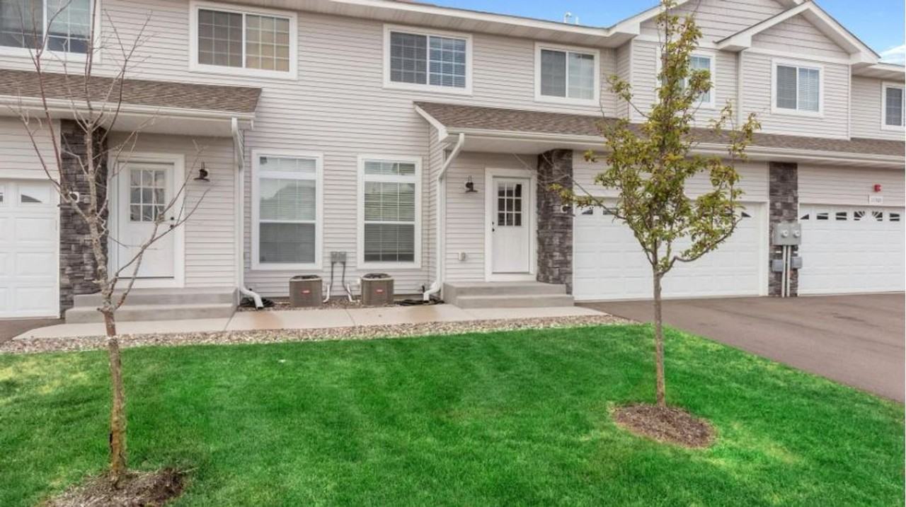 11307 16th Street Northeast - Photo 6 of 20