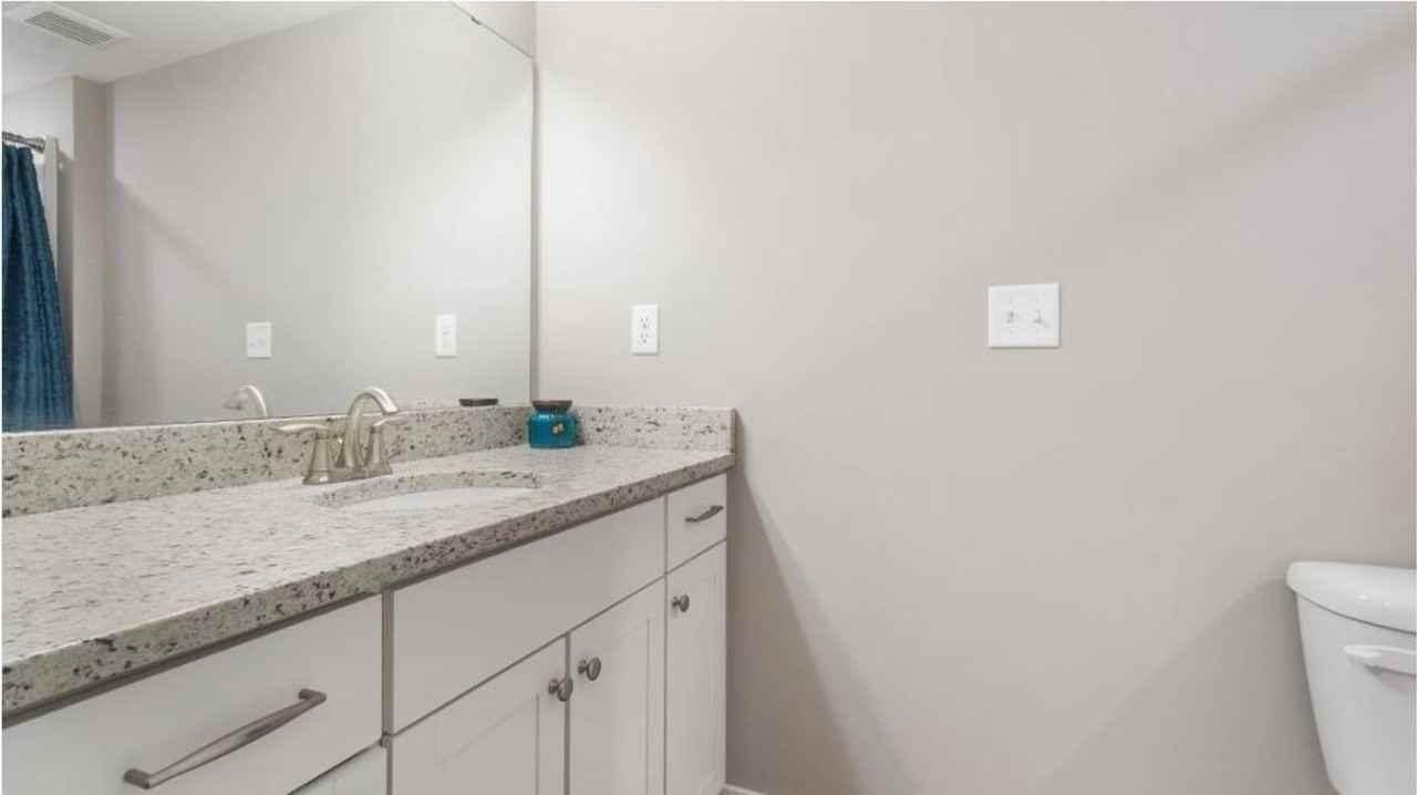 11307 16th Street Northeast - Photo 7 of 20