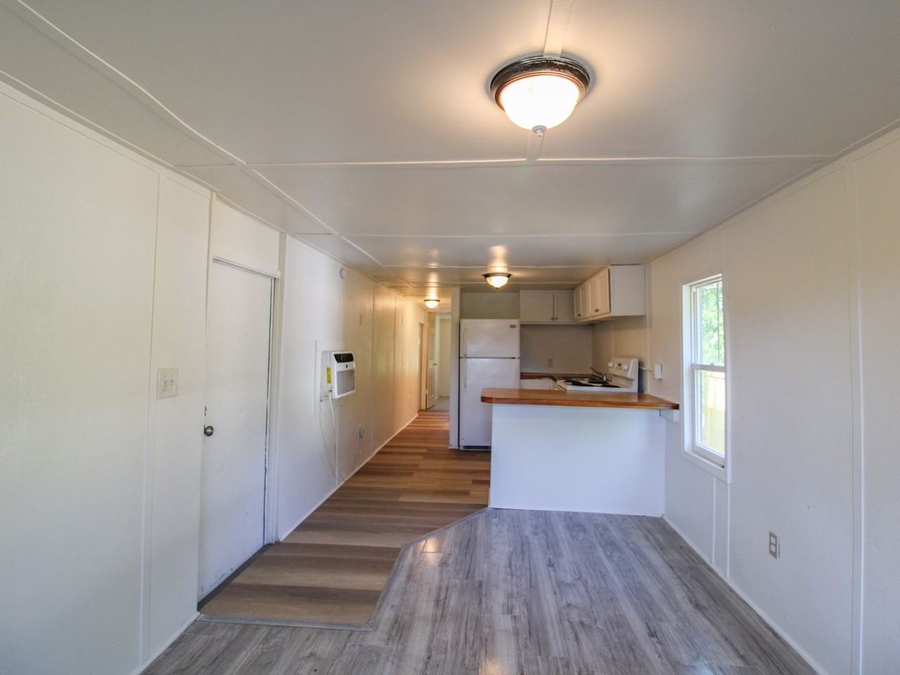 15 Simpson Rd - Photo 3 of 12