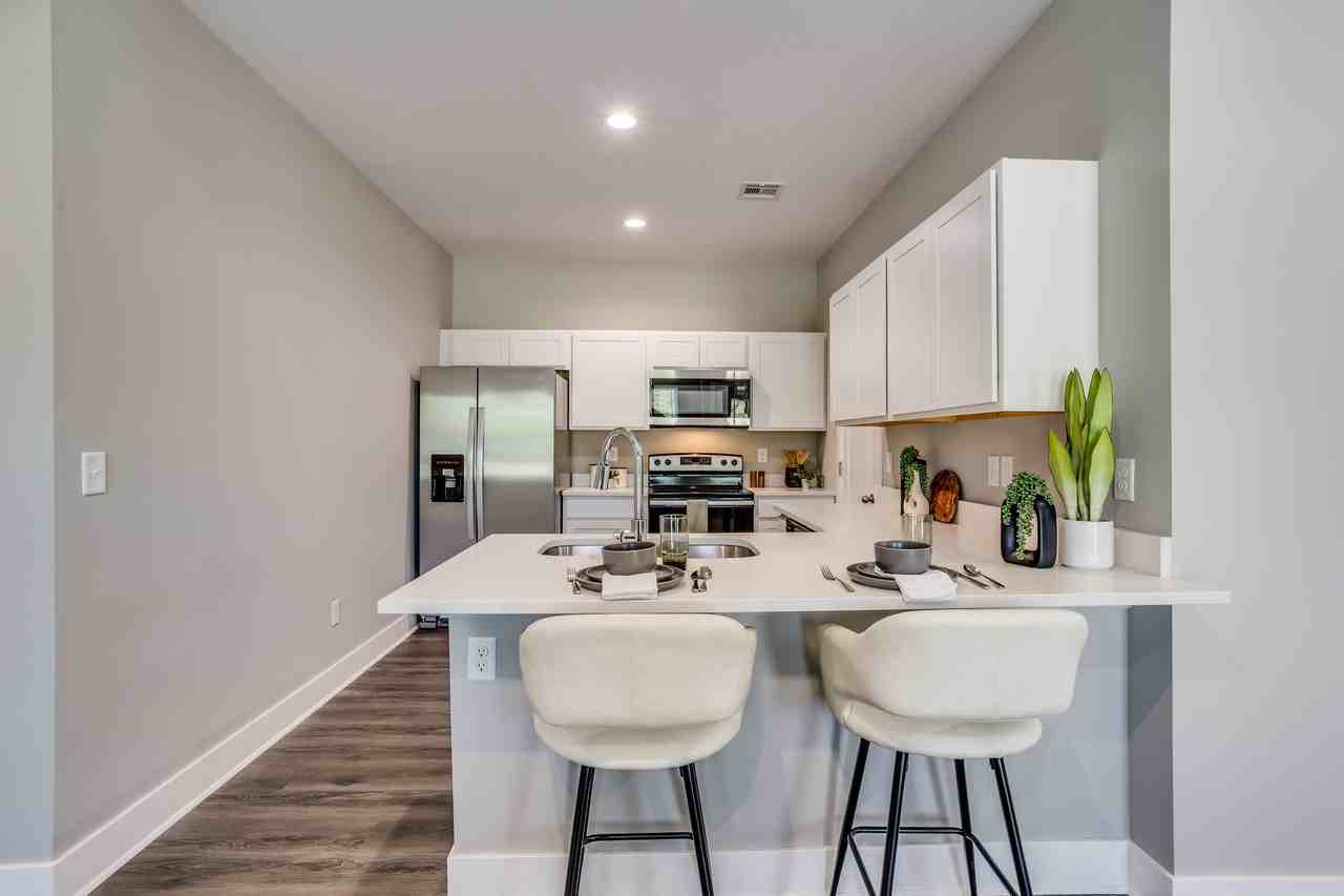 Falcon Falls - Photo 7 of 21