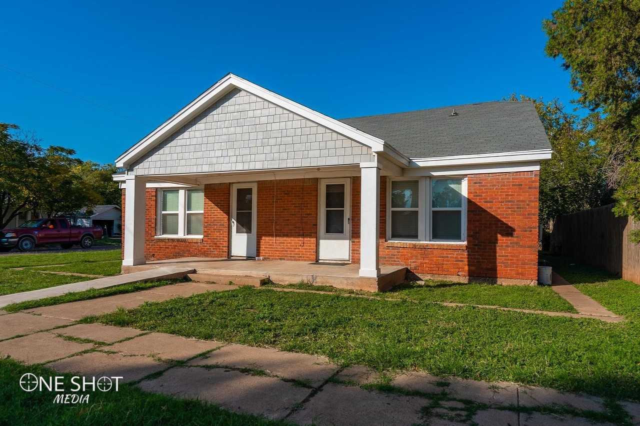 2742 Russell Ave - Photo 2 of 42