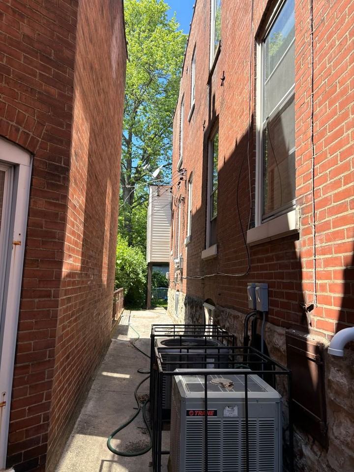 4531 Louisiana Ave - Photo 4 of 28