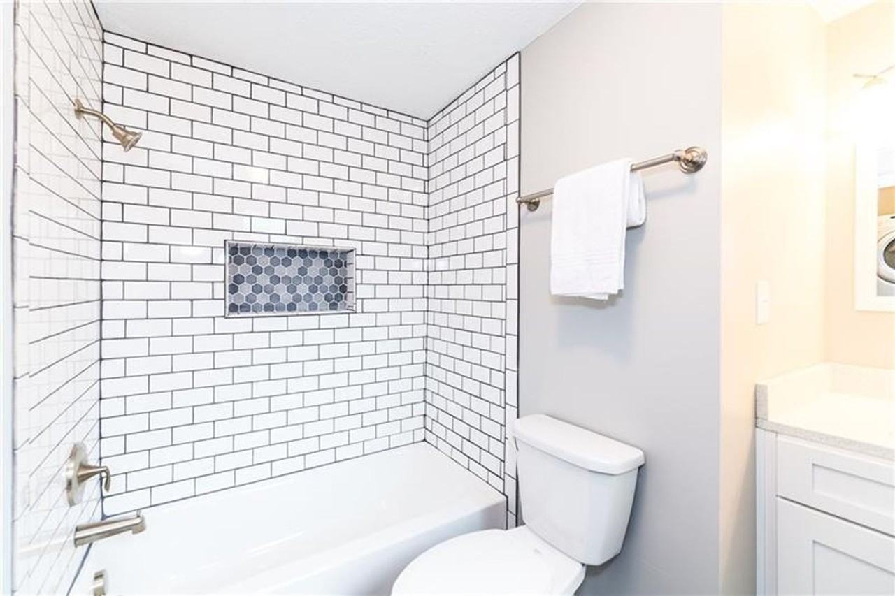 1013 Bradish St - Photo 6 of 19