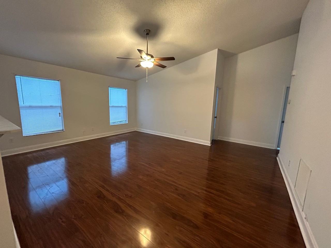 3643 Old Hammock Rd - Photo 3 of 10