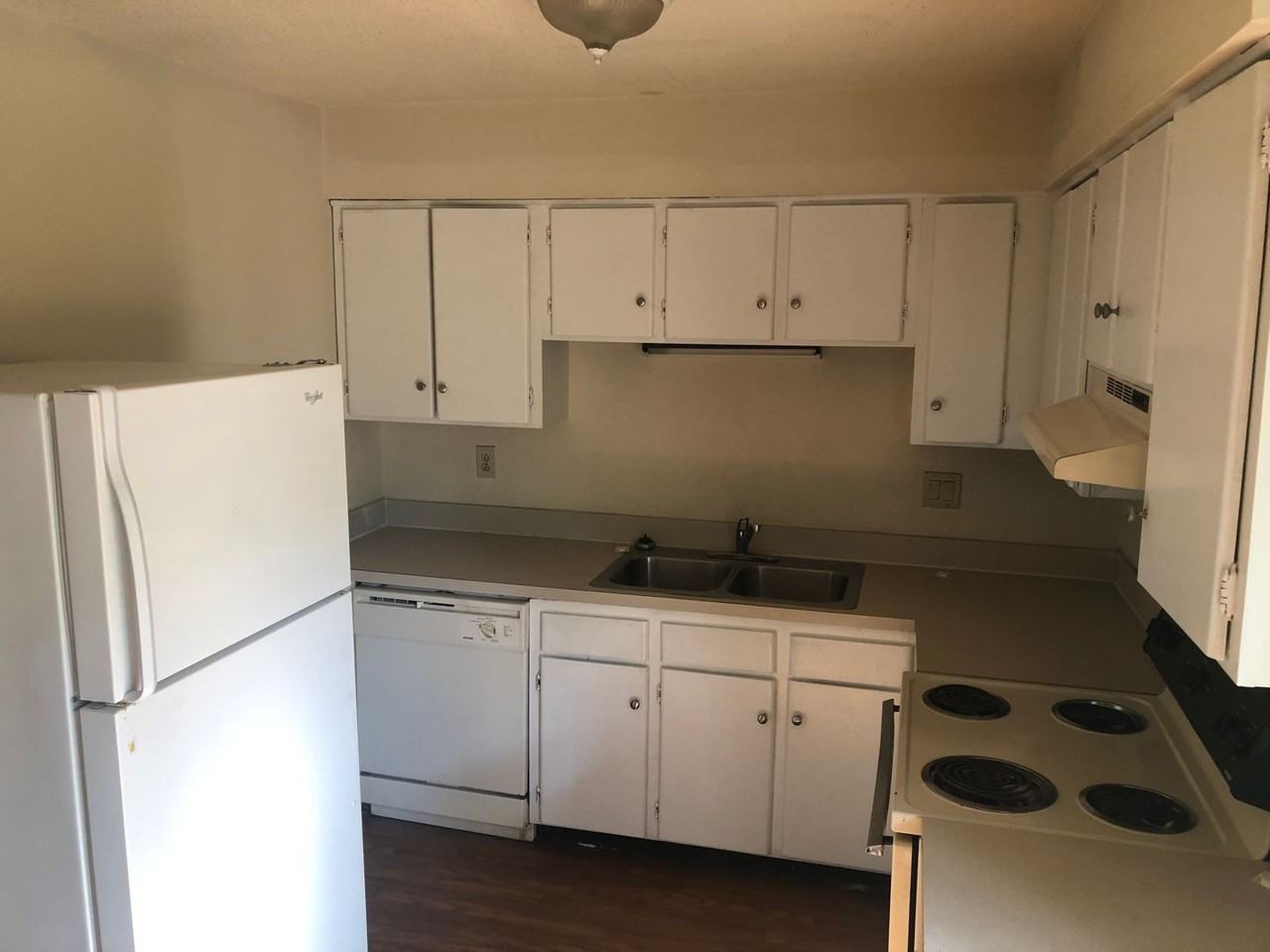 2021 Harvest Ln - Photo 2 of 4