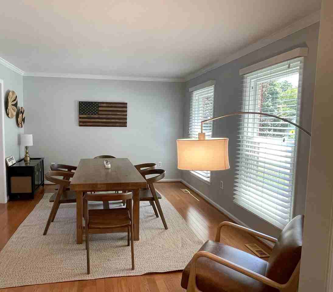 502 Clagett St Sw - Photo 3 of 41