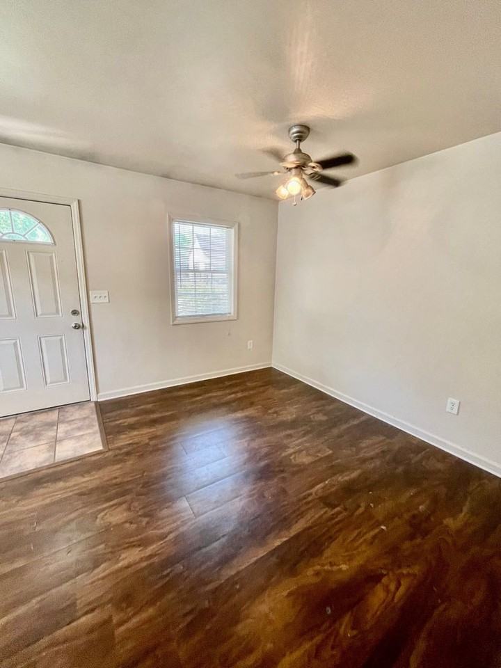 119 5th St - Photo 4 of 13