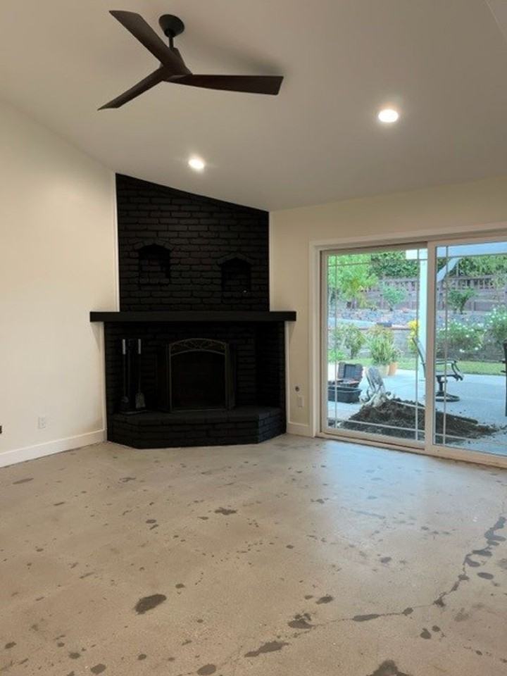 3276 Valarie Ave - Photo 4 of 10