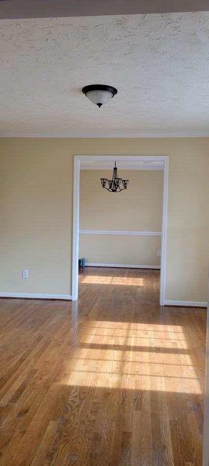 5912 Armour Ave - Photo 3 of 31