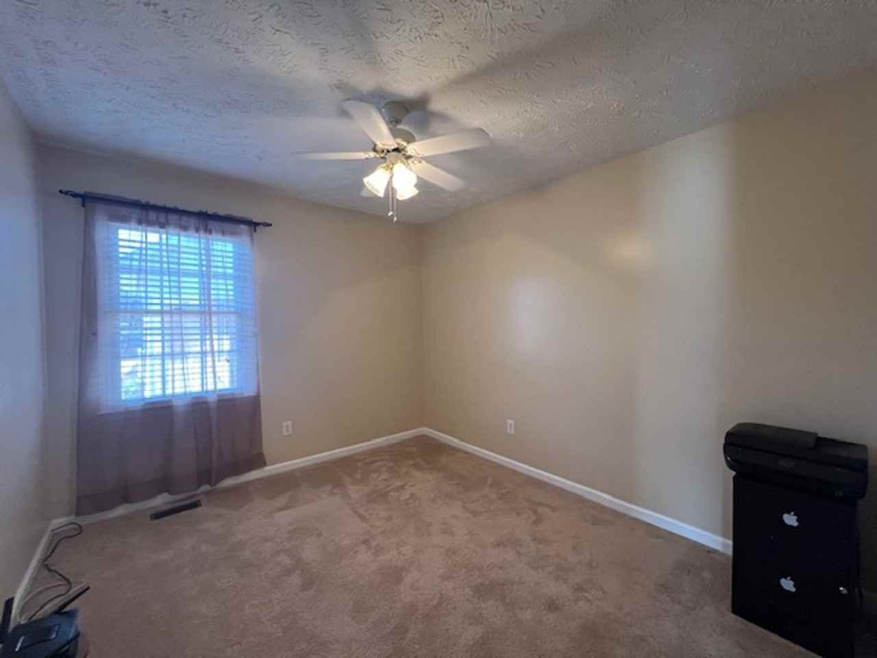 5912 Armour Ave - Photo 6 of 31
