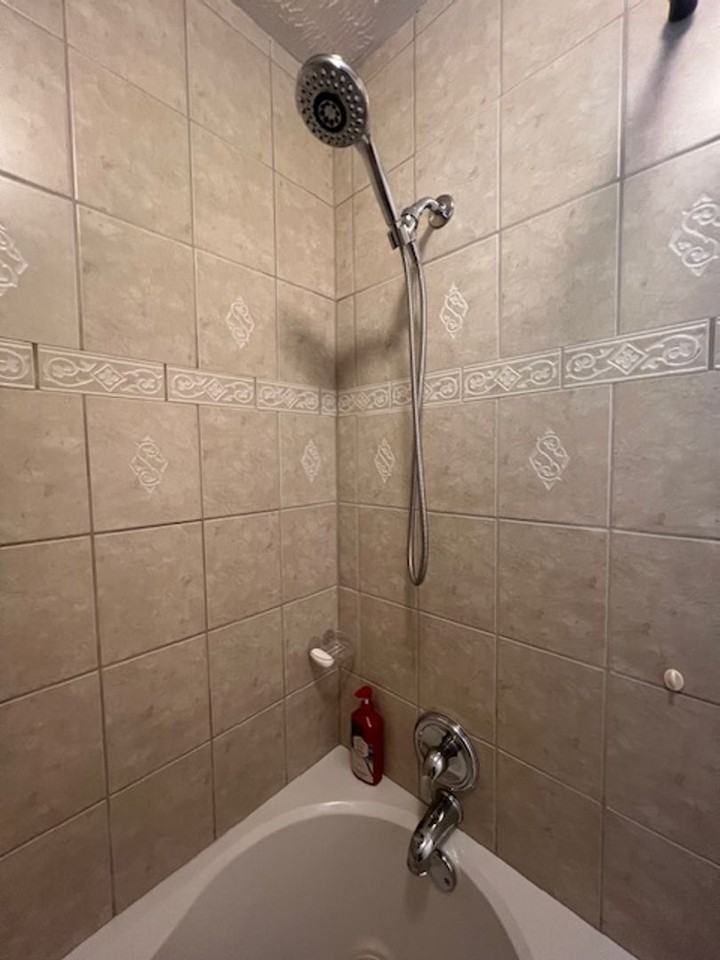 5912 Armour Ave - Photo 7 of 31