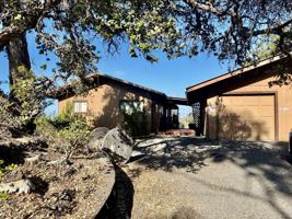 featured image of 92-8453 Catamaran Ln