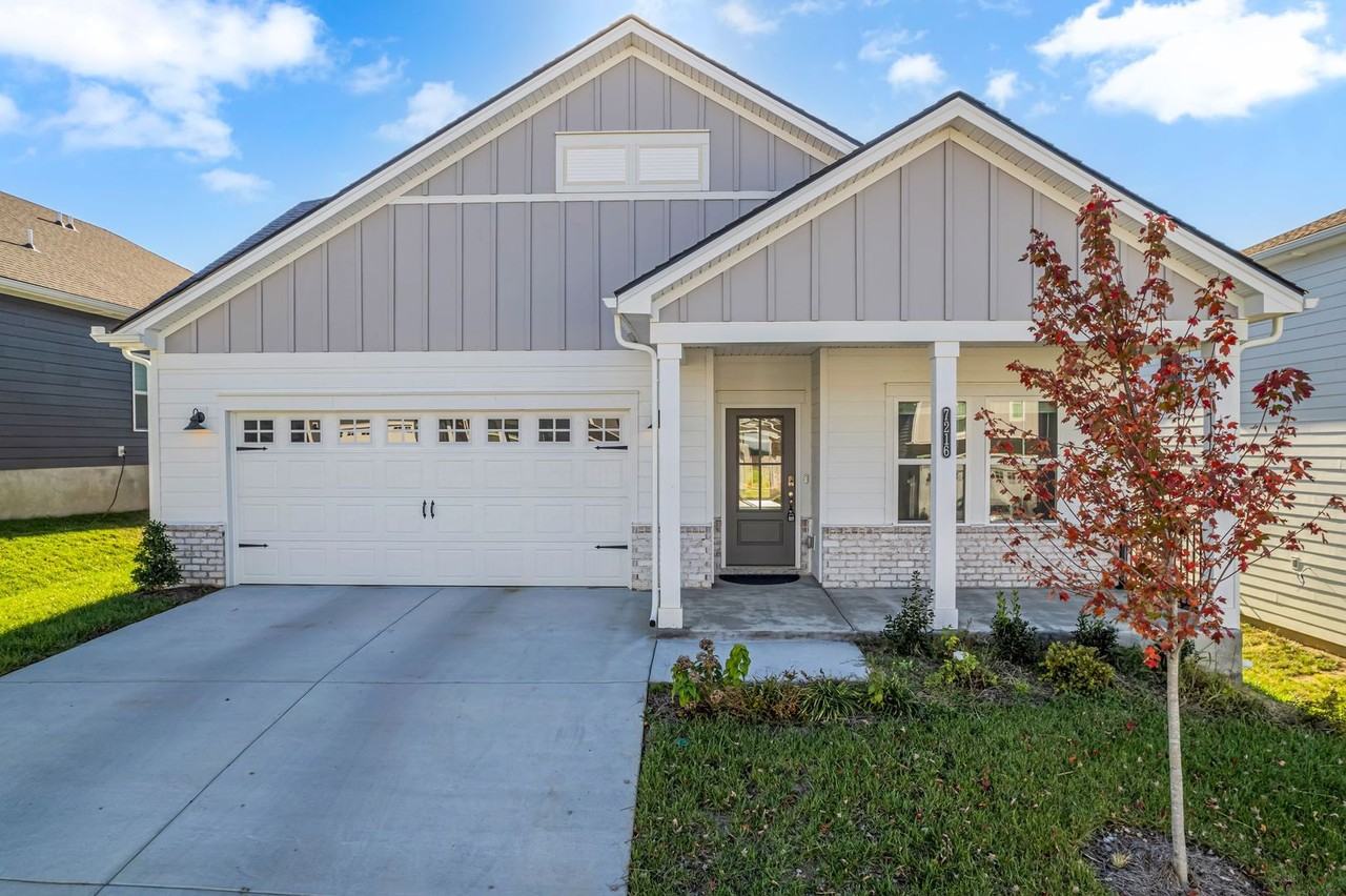 7216 Blue Gable Rd - Photo 2 of 42