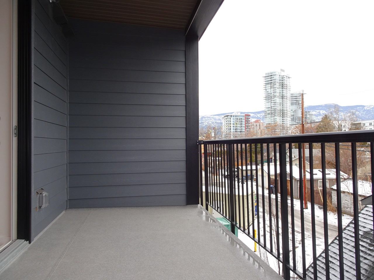 660 Cawston Ave #210 - Photo 5 of 15