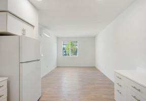 featured image of 1520 Hecker Pass Rd