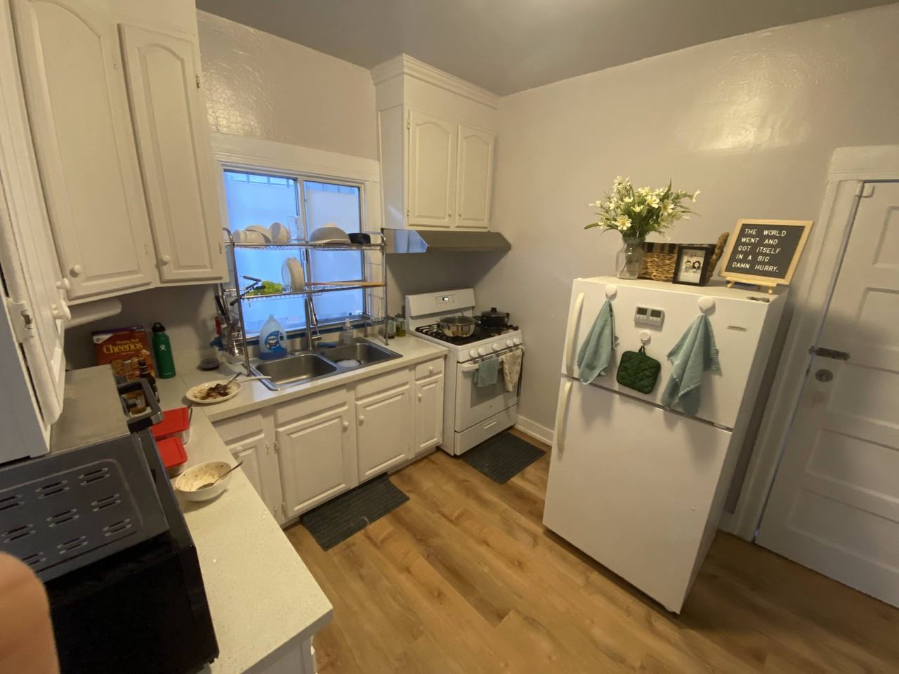 317 East 17th Street - Photo 2 of 21