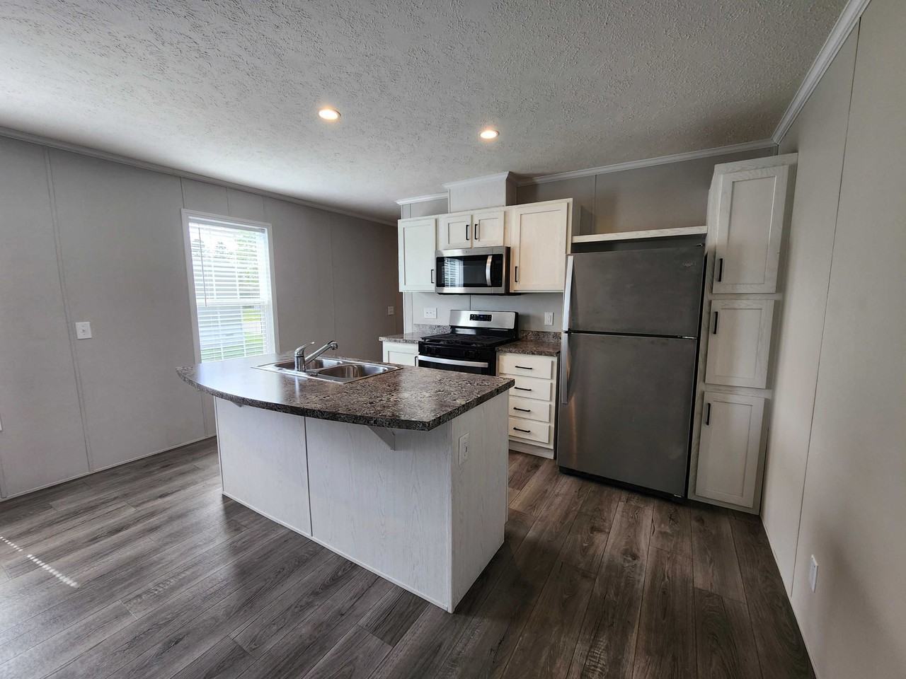 3629 Cedar Loop #785 - Photo 3 of 29