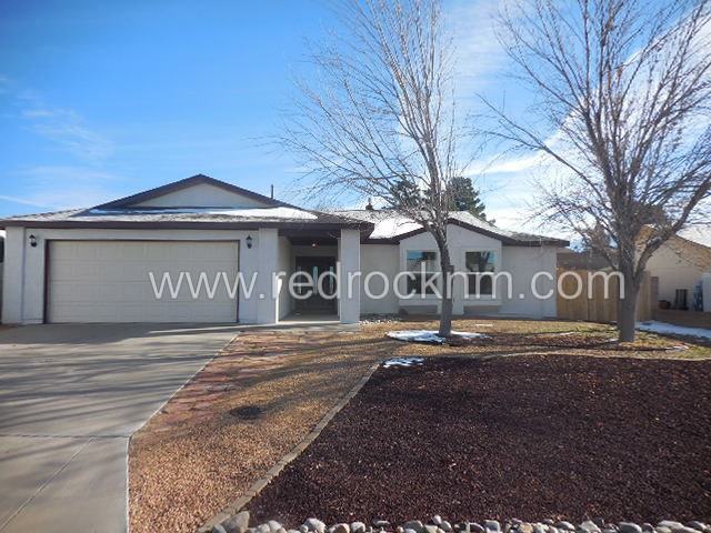 1724 Powder River Dr NE - Photo 2 of 25