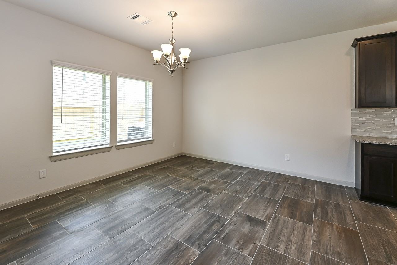7970 Tuscan Cypress Dr - Photo 6 of 15
