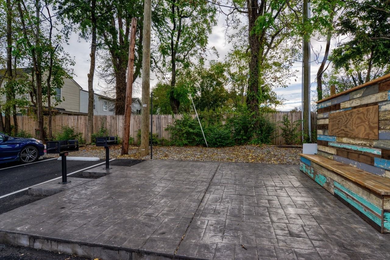 301 S Granby St #A - Photo 2 of 13