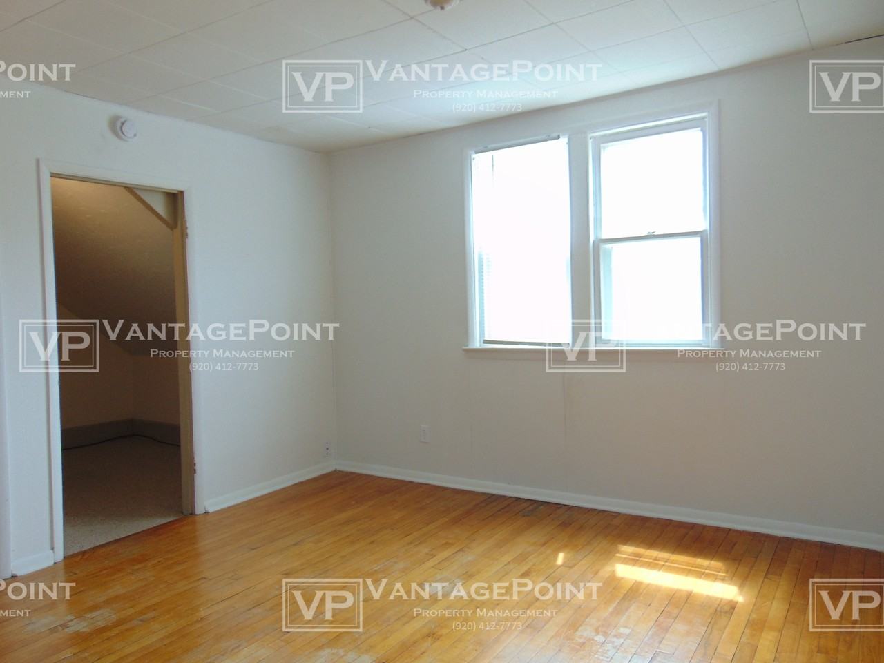 1163 Mccormick St - Photo 3 of 18