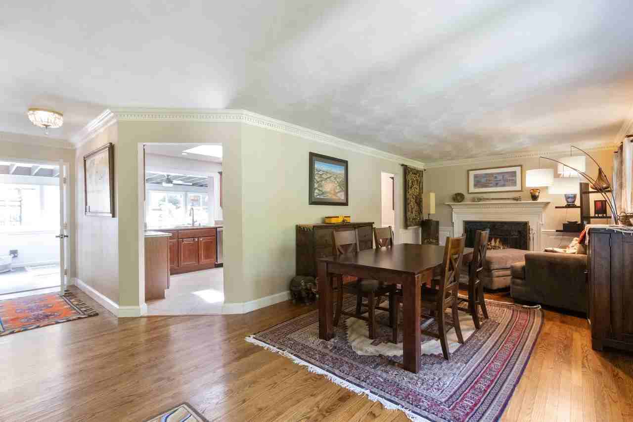 10613 Howerton Ave - Photo 3 of 37