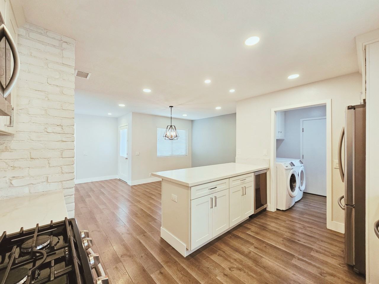 9213 El Tango Cir - Photo 6 of 42