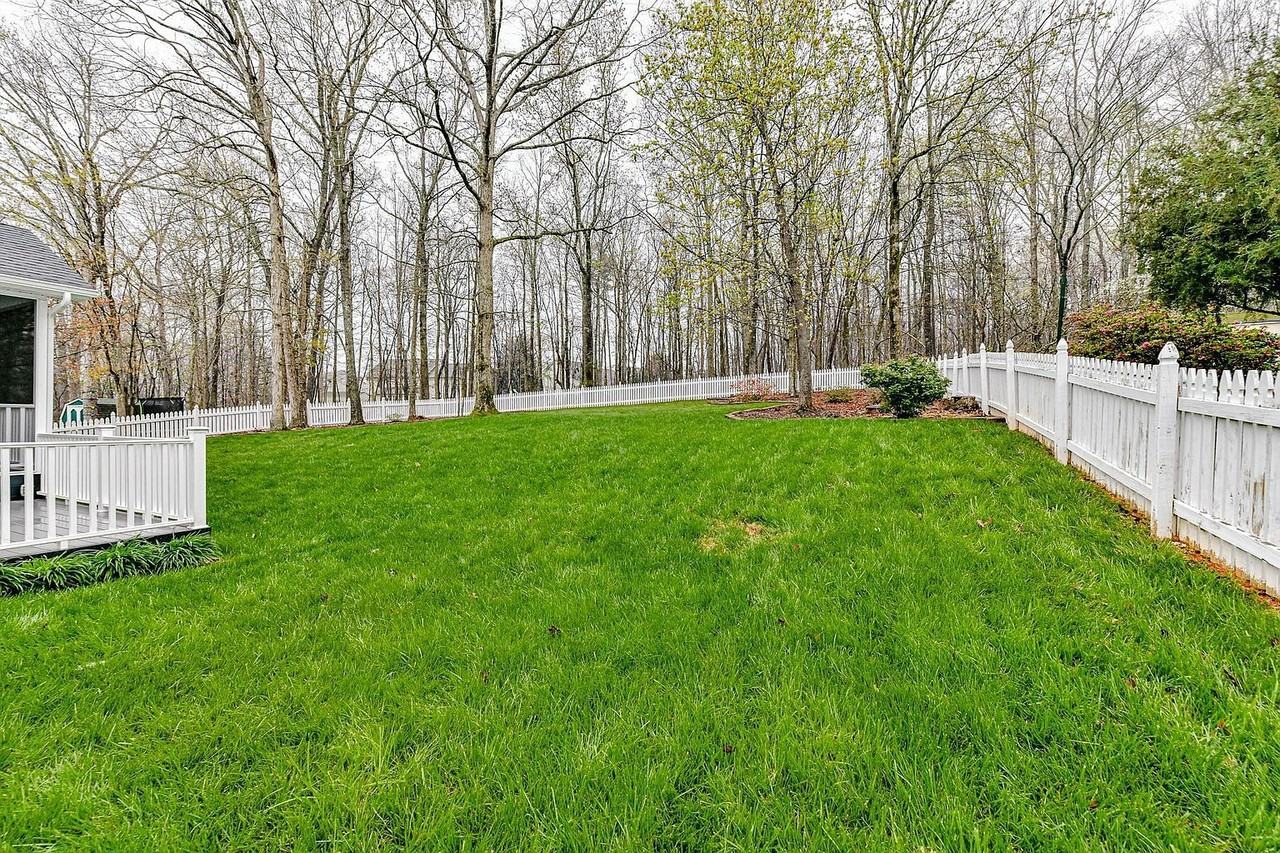 1411 Deer Spring Ct #1 - Photo 3 of 50