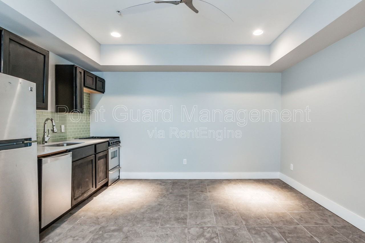 800 Nw 8th St #7 - Photo 6 of 44