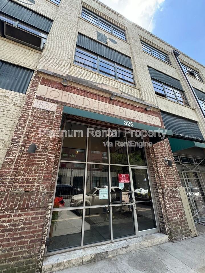 326 Nelson St Sw #208 - Photo 4 of 50