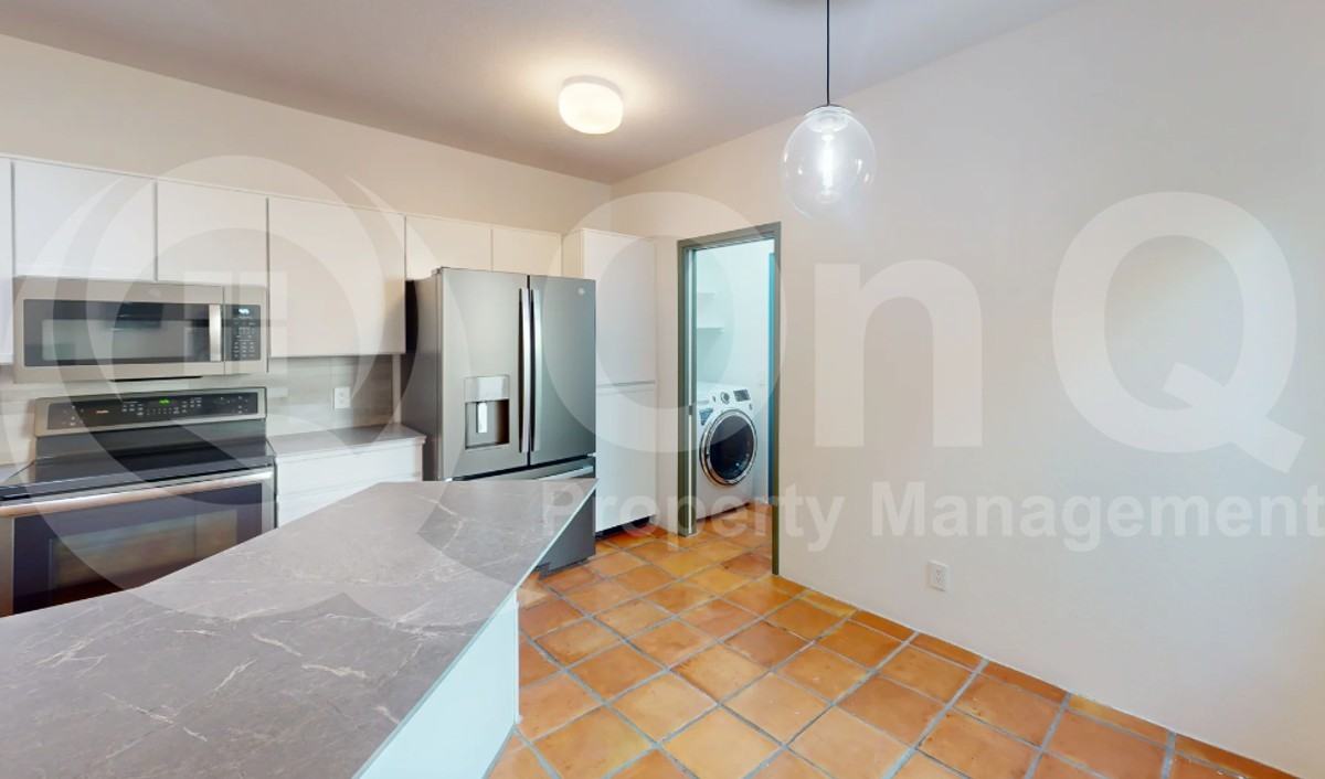 5392 E Francisco Loop - Photo 3 of 26