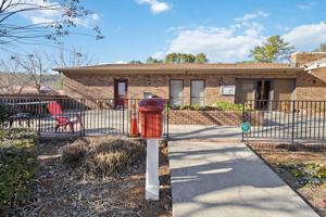 featured image of 1004 Patton Creek Ln