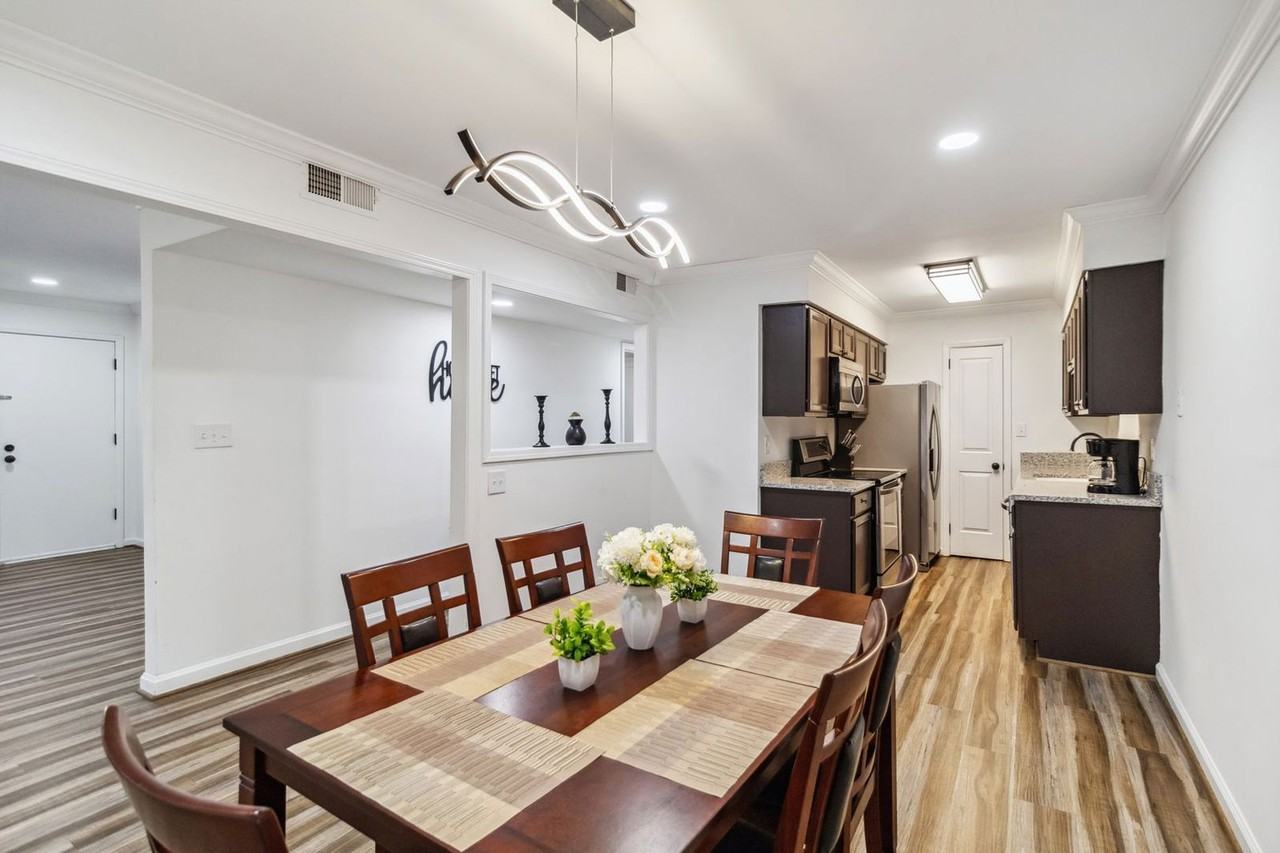 1004 Patton Creek Ln - Photo 7 of 26