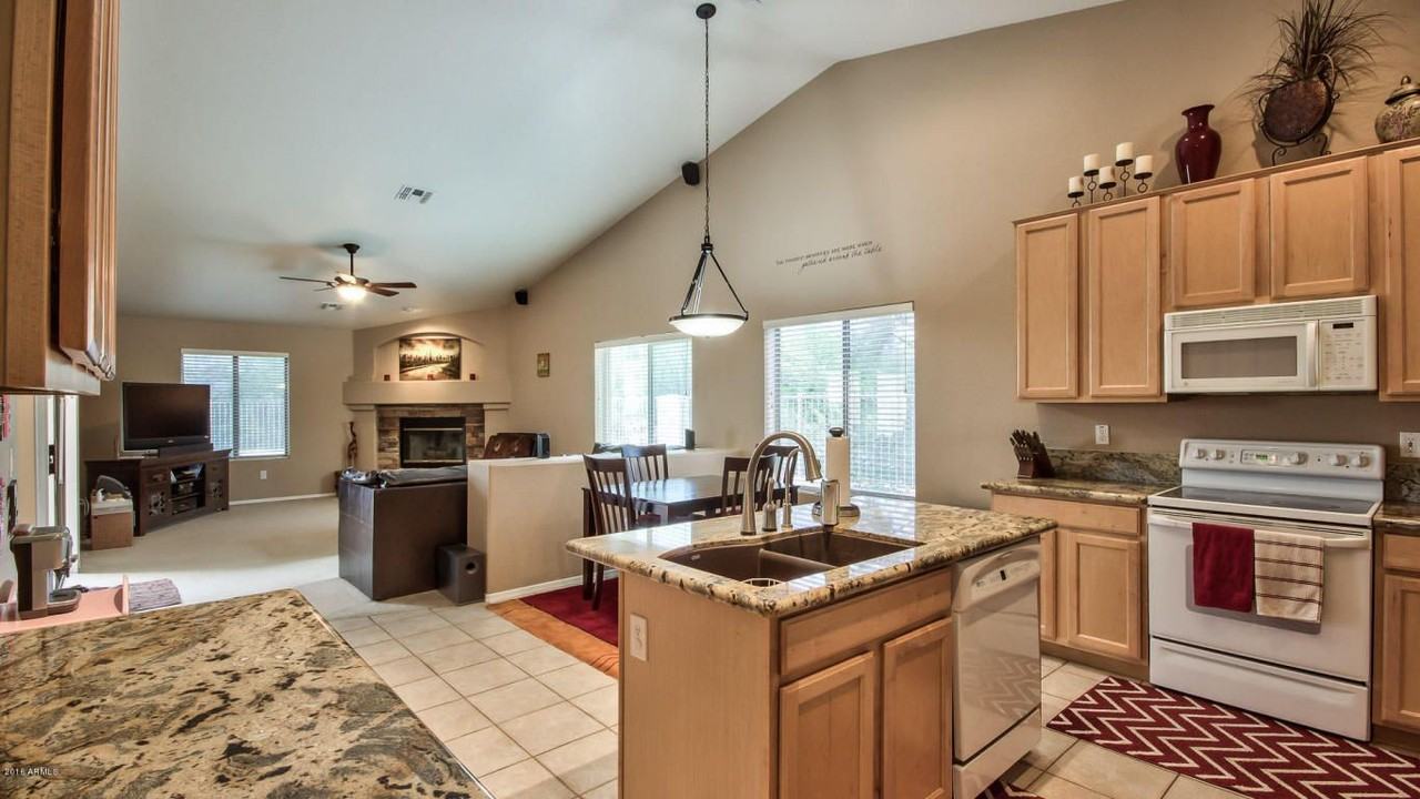 29230 N 50th Pl - Photo 3 of 24